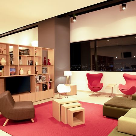 Fiesta Inn Parque 푸에블라 외부 사진