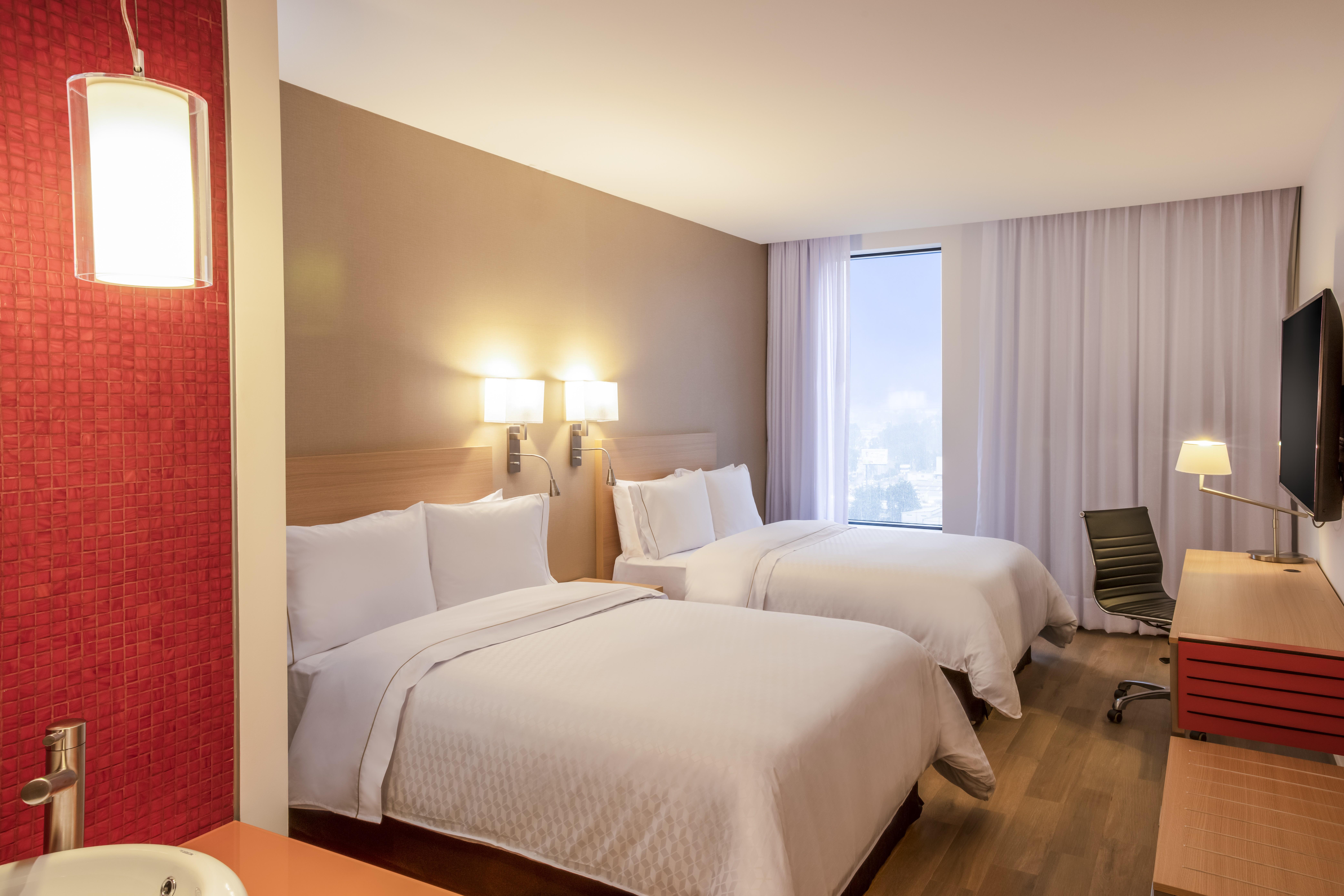 Fiesta Inn Parque 푸에블라 외부 사진