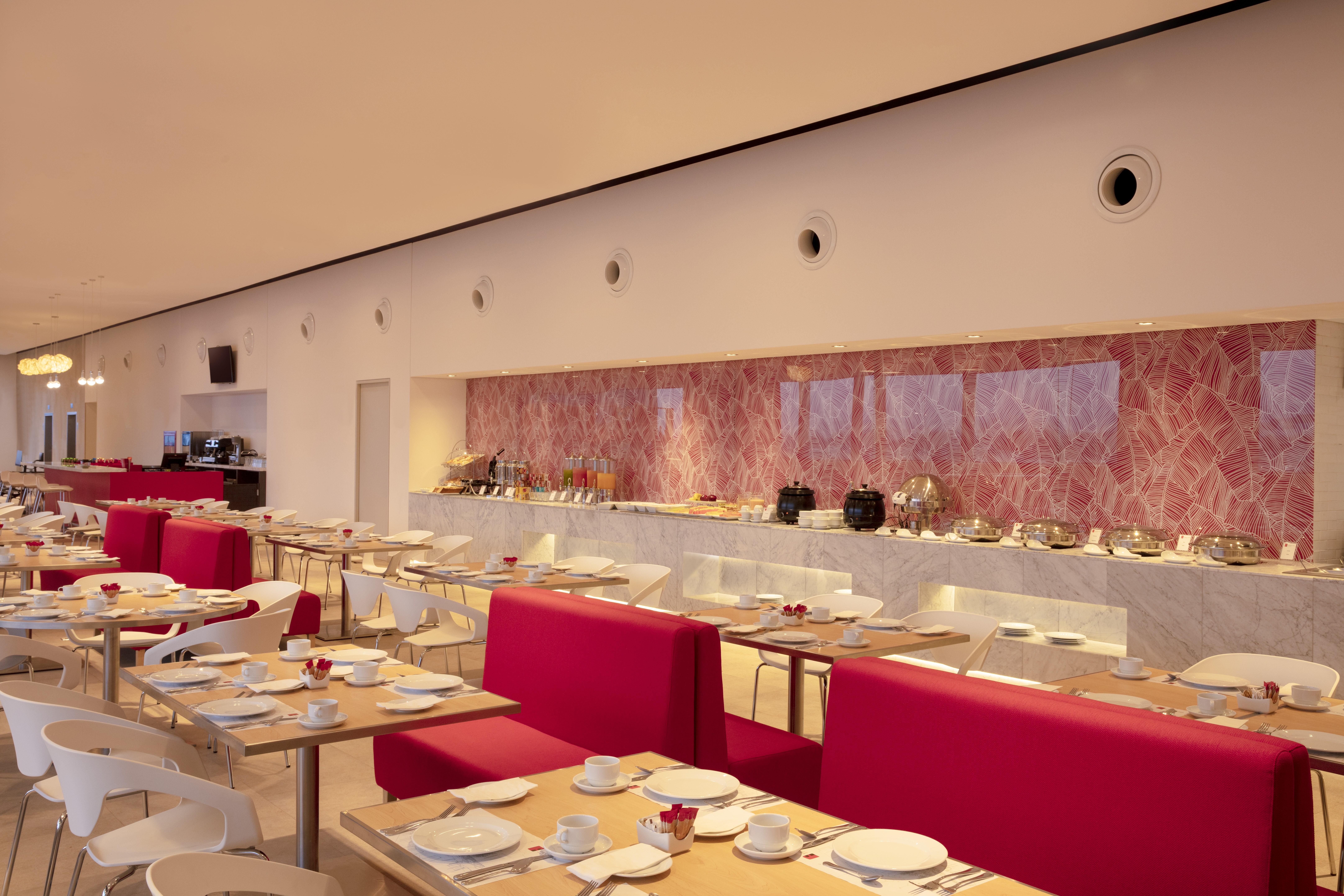 Fiesta Inn Parque 푸에블라 외부 사진