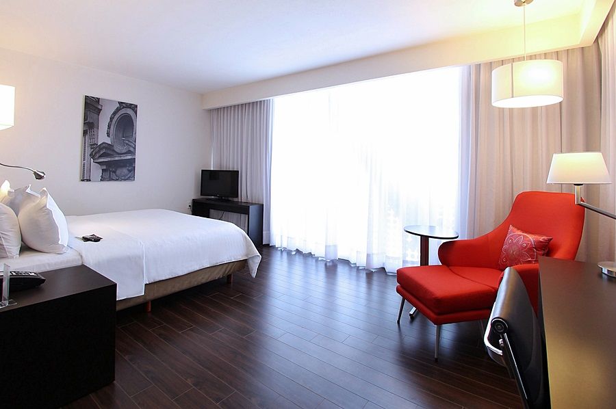 Fiesta Inn Parque 푸에블라 외부 사진